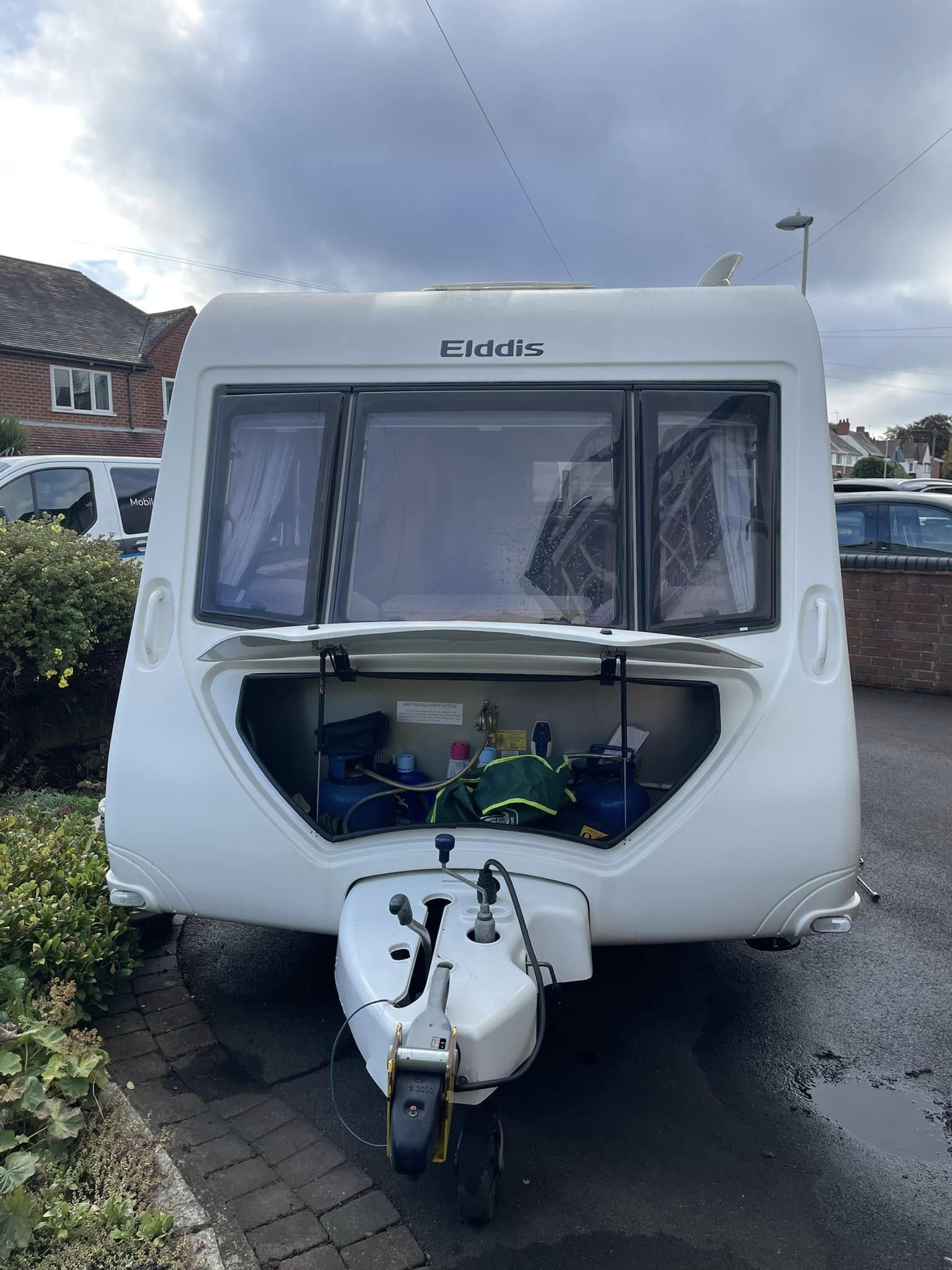 Caravan service work by JCS